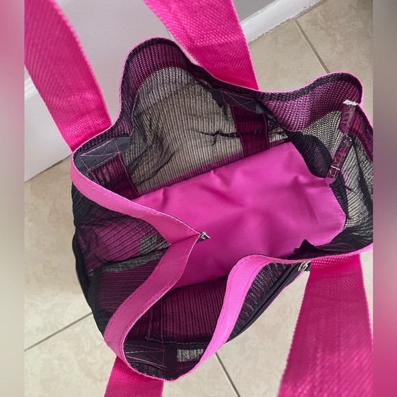 Pink Mesh Tote Bag With Insulated Cooler - Picture 6 of 6